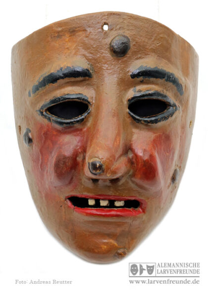 Holzmaske Maskenmuseu Kriens Narrenmal Holzlarve