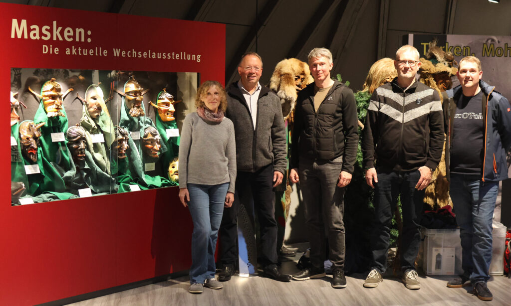 Sonderausstellung Narrenschopf Schätzle Schuttig Larven